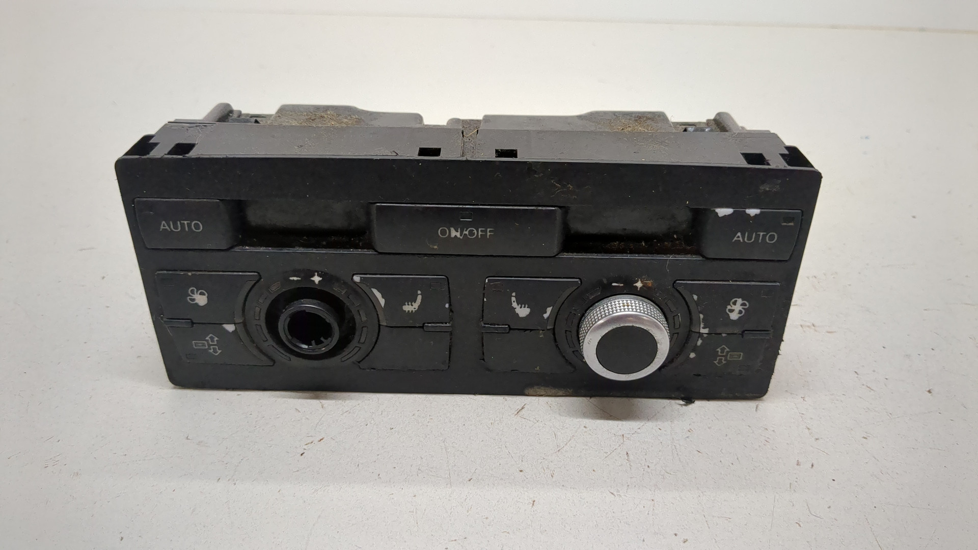 Переключатель отопителя