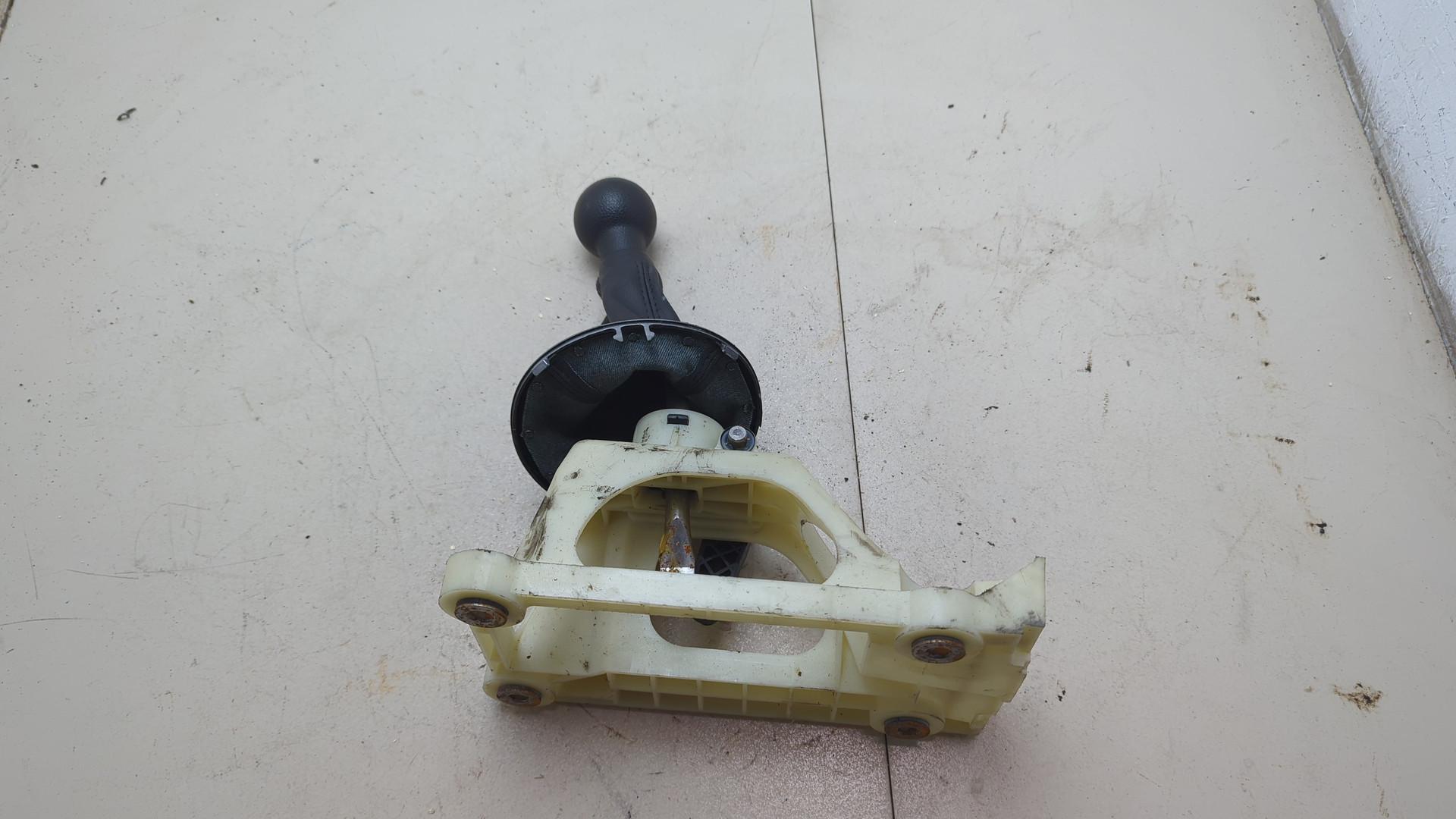 Кулиса МКПП / АКПП