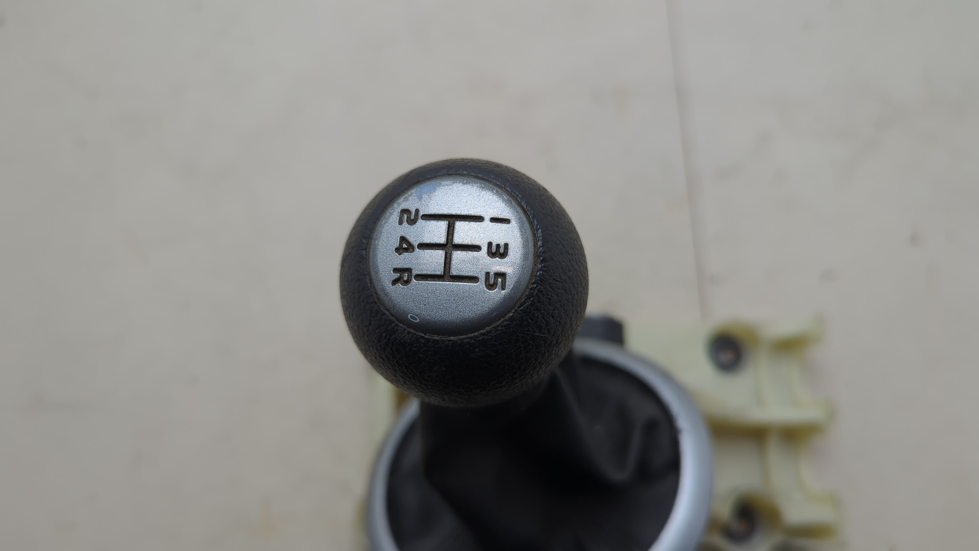 Кулиса МКПП / АКПП