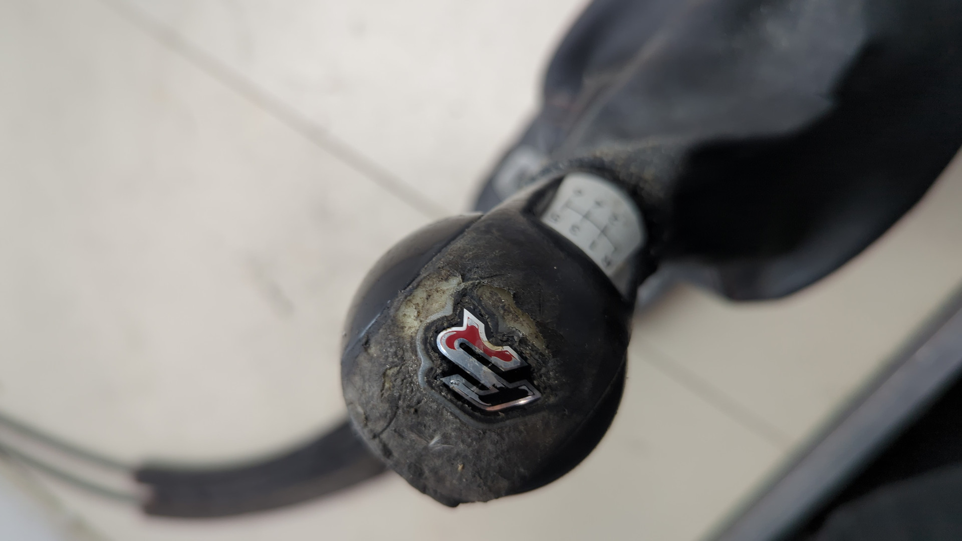 Кулиса МКПП / АКПП