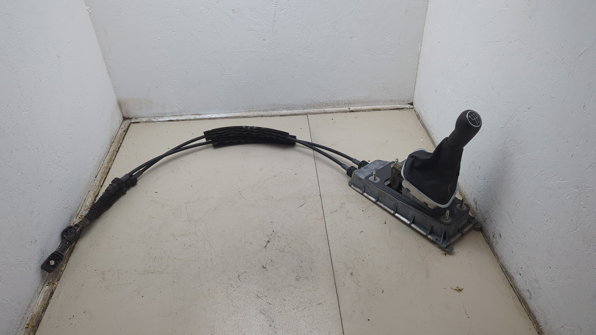 Кулиса МКПП / АКПП