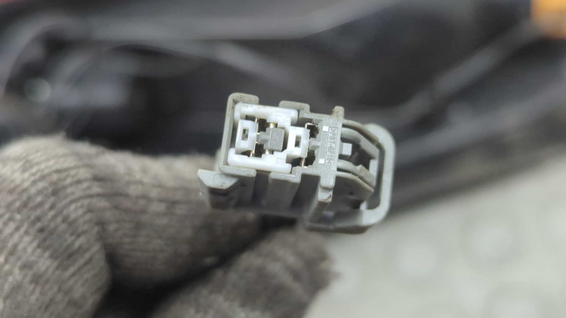 Фонарь задний правый