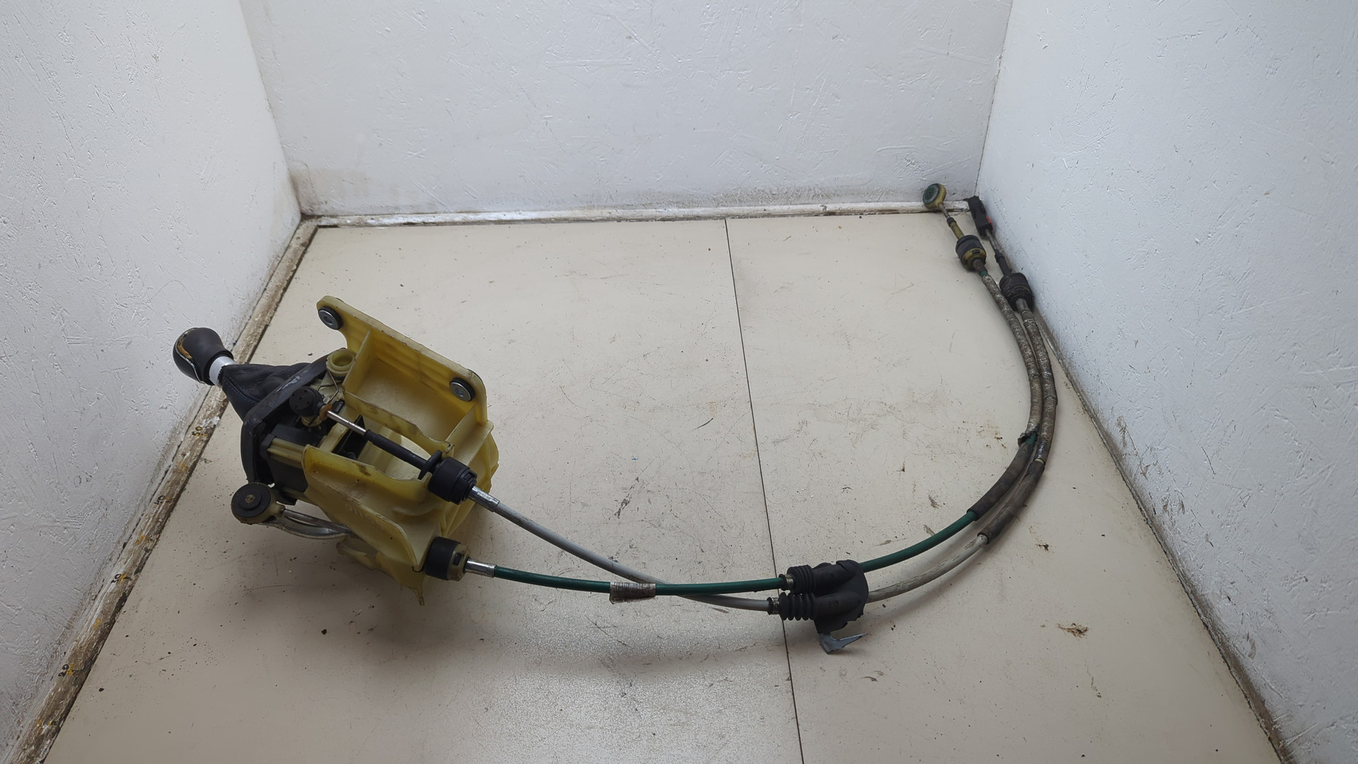 Кулиса МКПП / АКПП