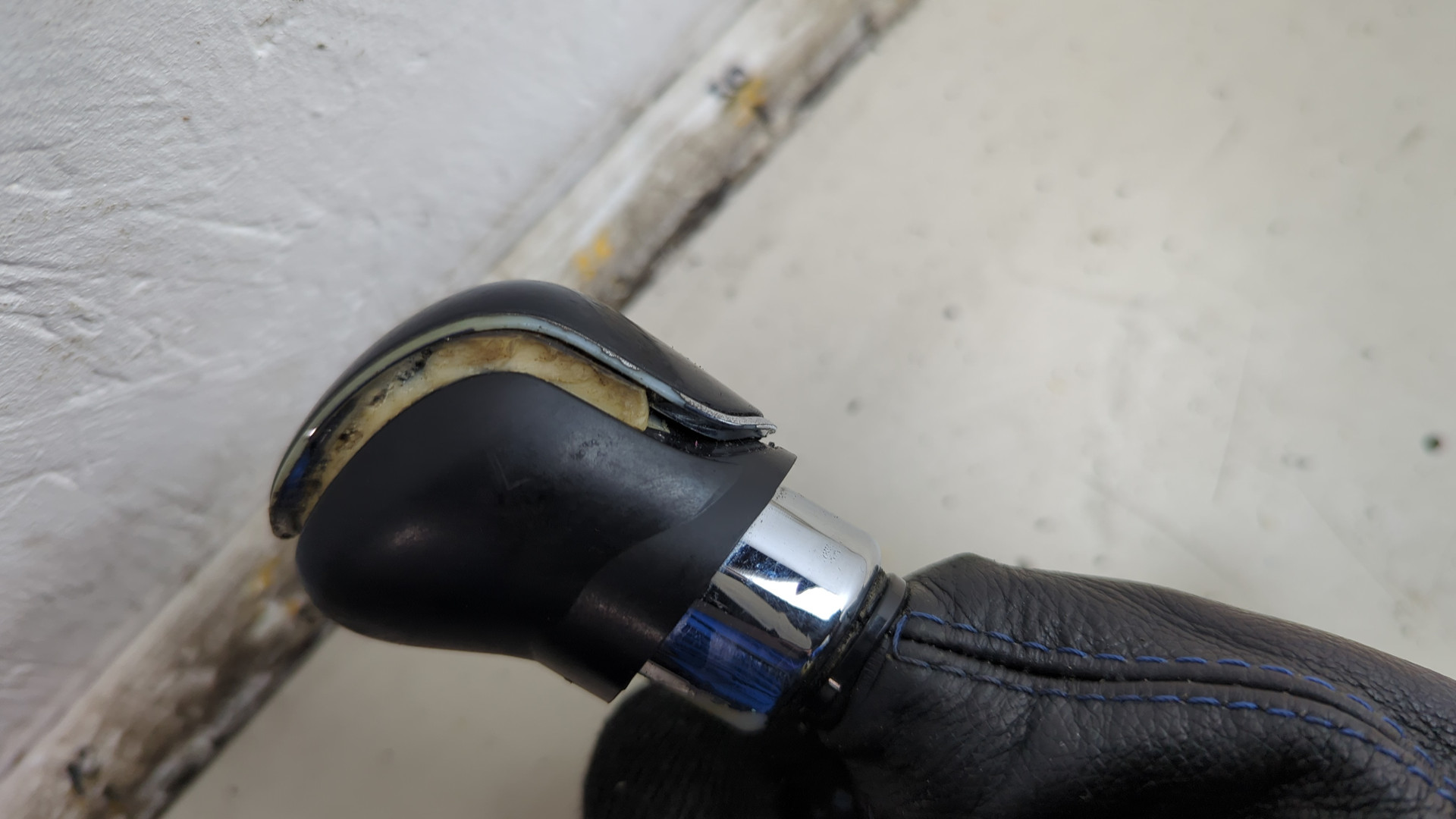 Кулиса МКПП / АКПП