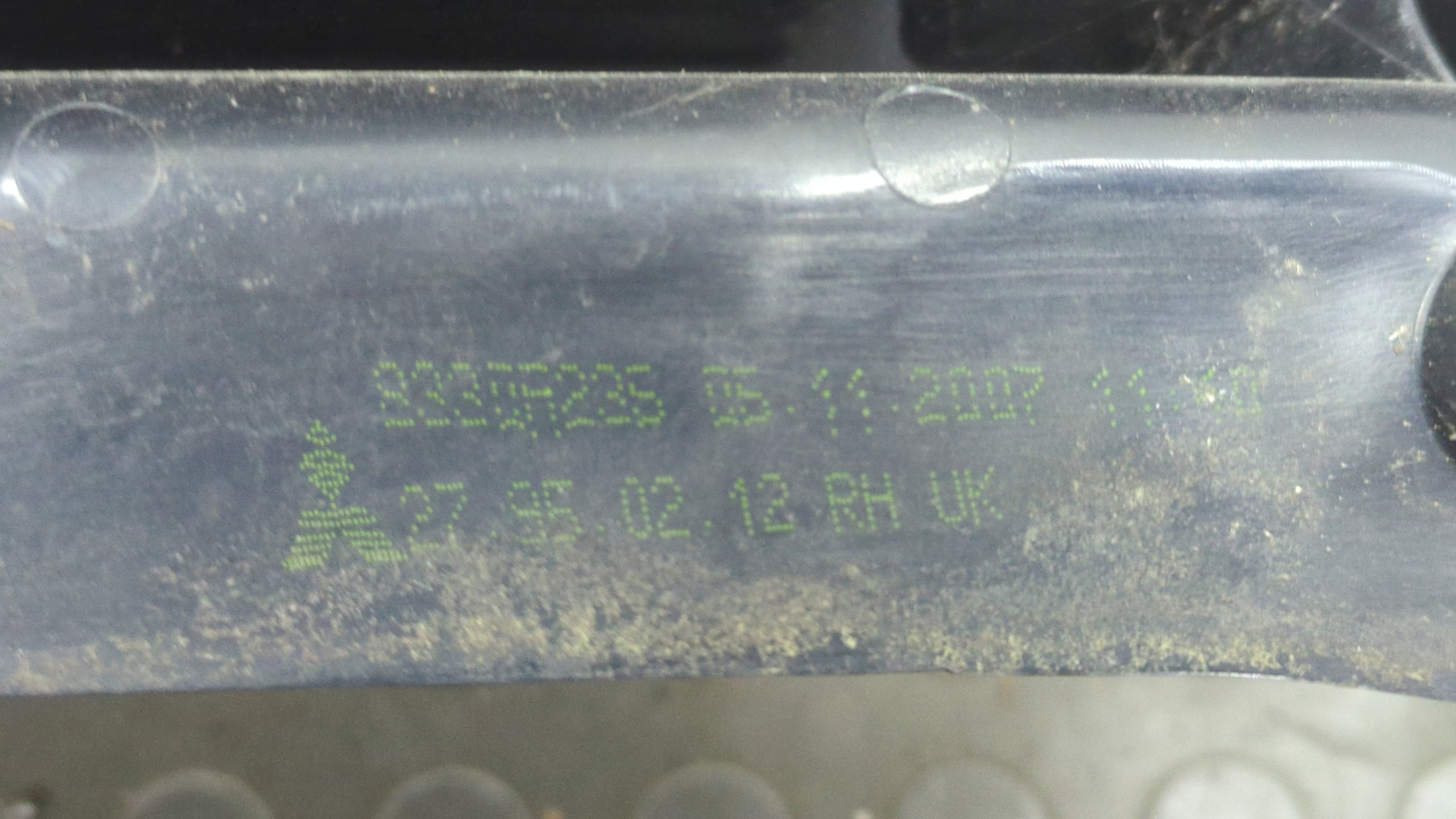 Фонарь задний правый