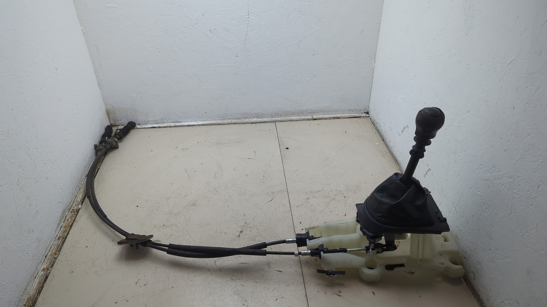 Кулиса МКПП / АКПП