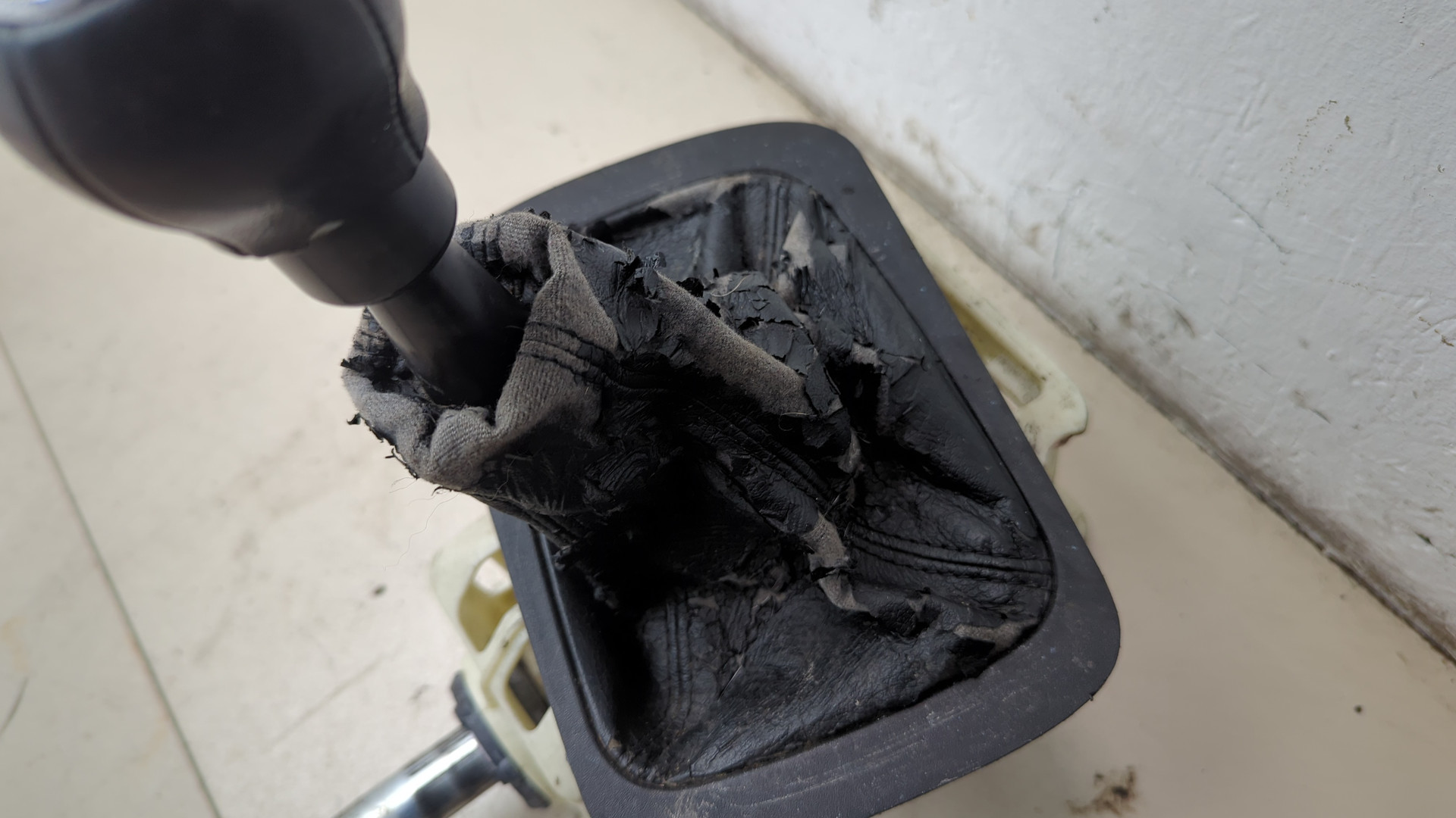 Кулиса МКПП / АКПП