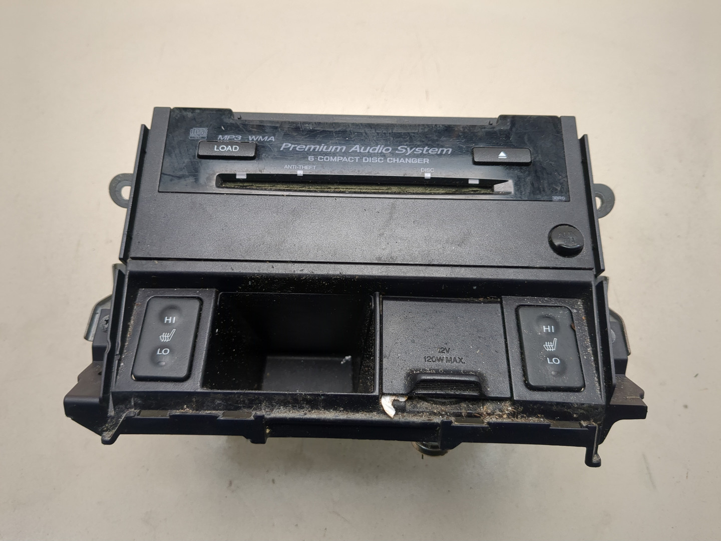 Проигрыватель CD/DVD