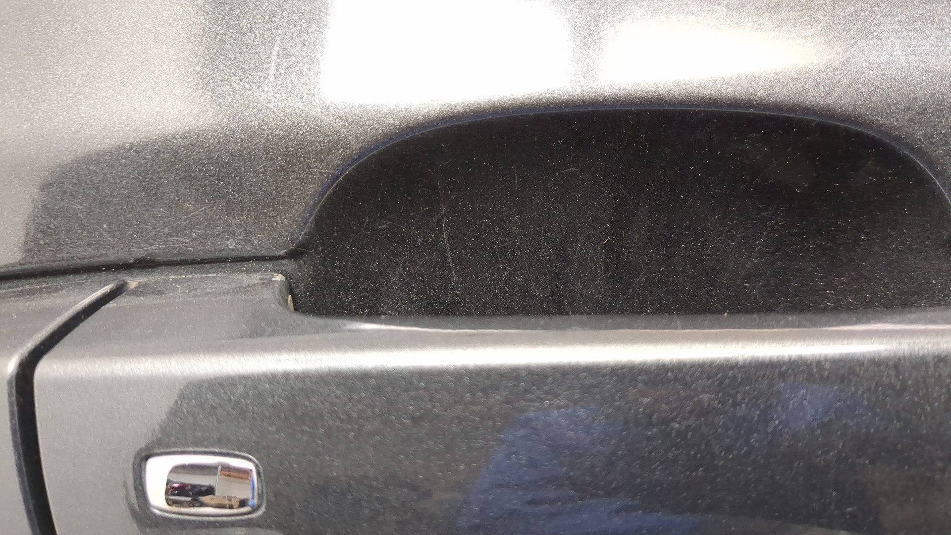 Дверь задняя правая