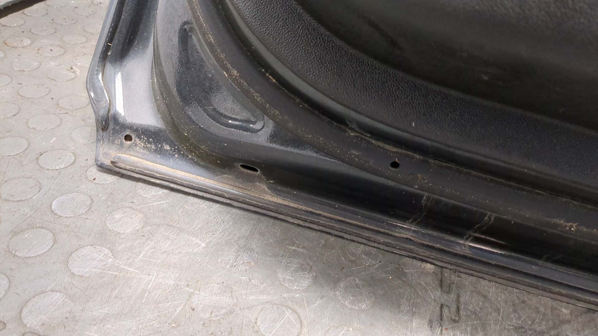 Дверь задняя правая