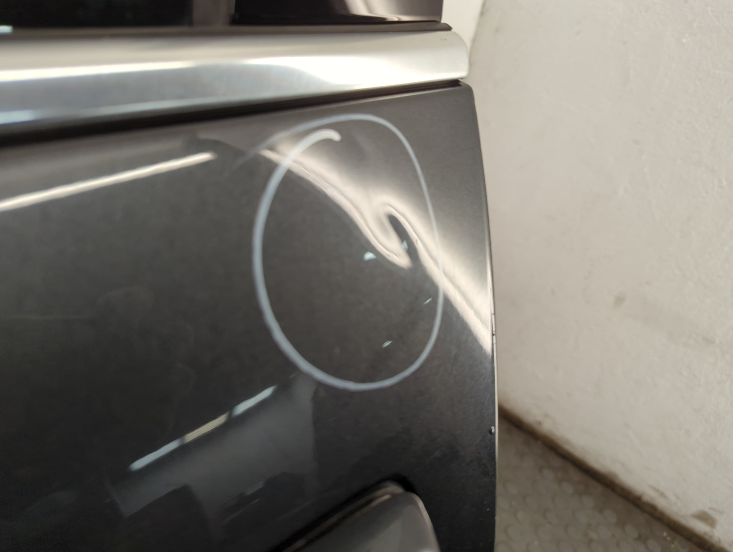 Дверь передняя левая