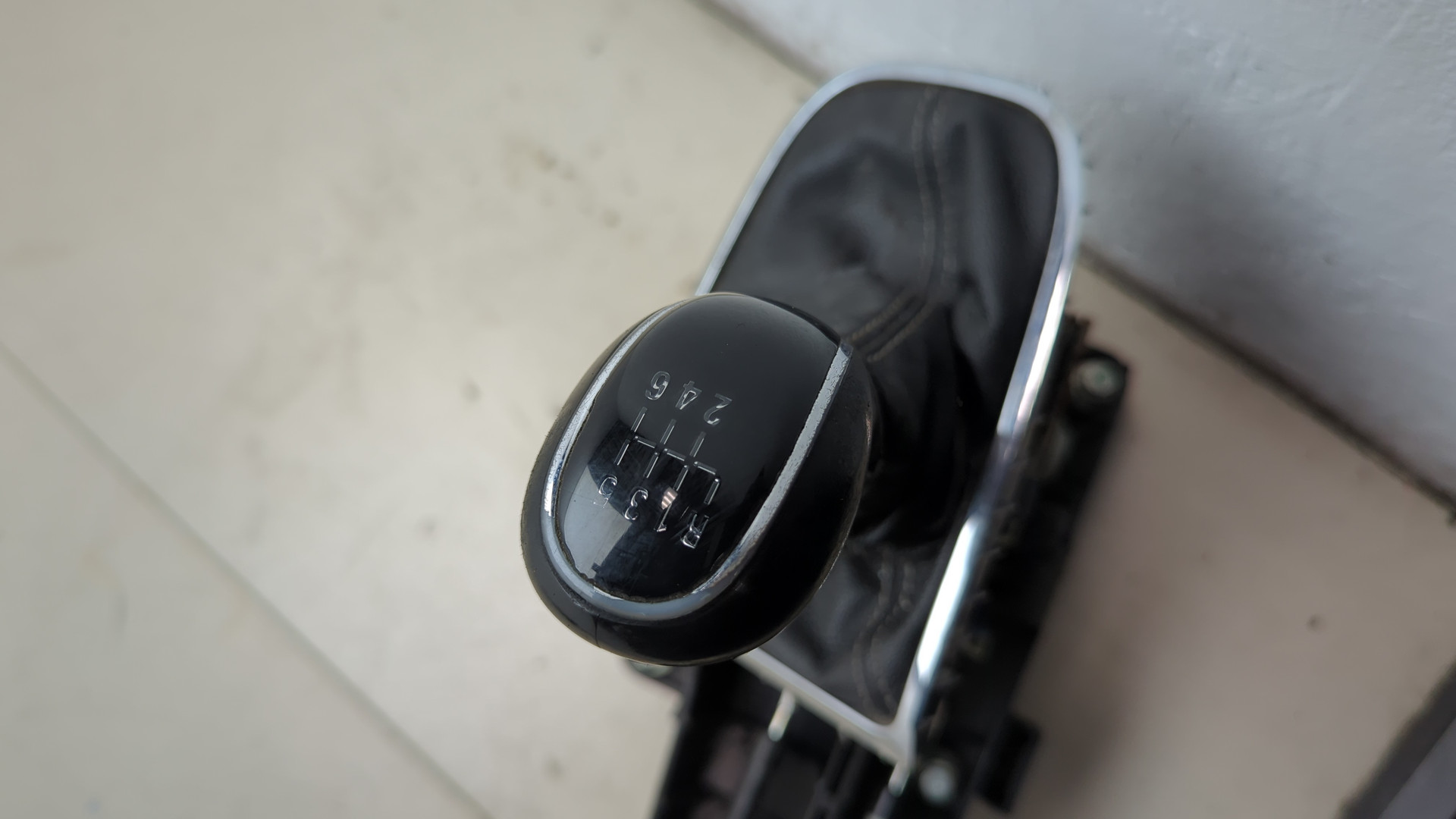 Кулиса МКПП / АКПП