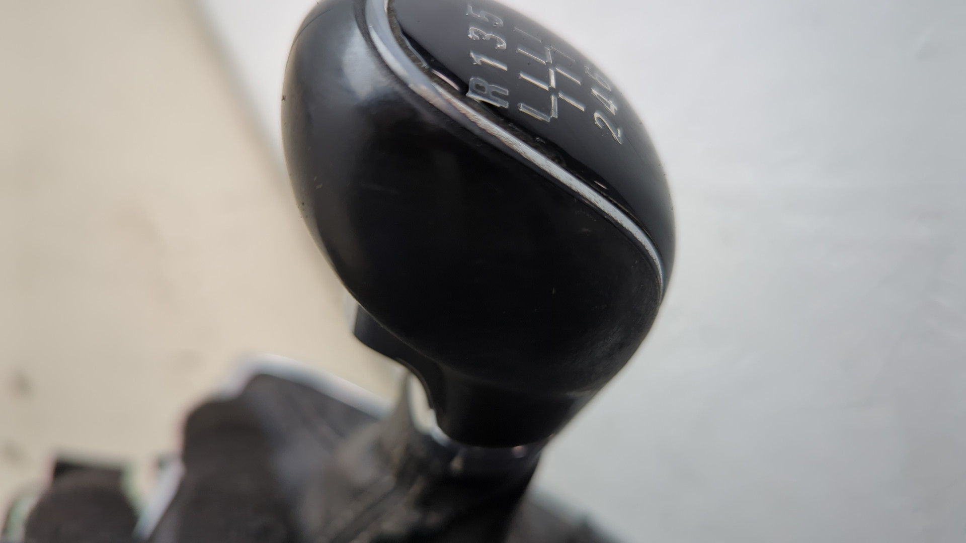 Кулиса МКПП / АКПП