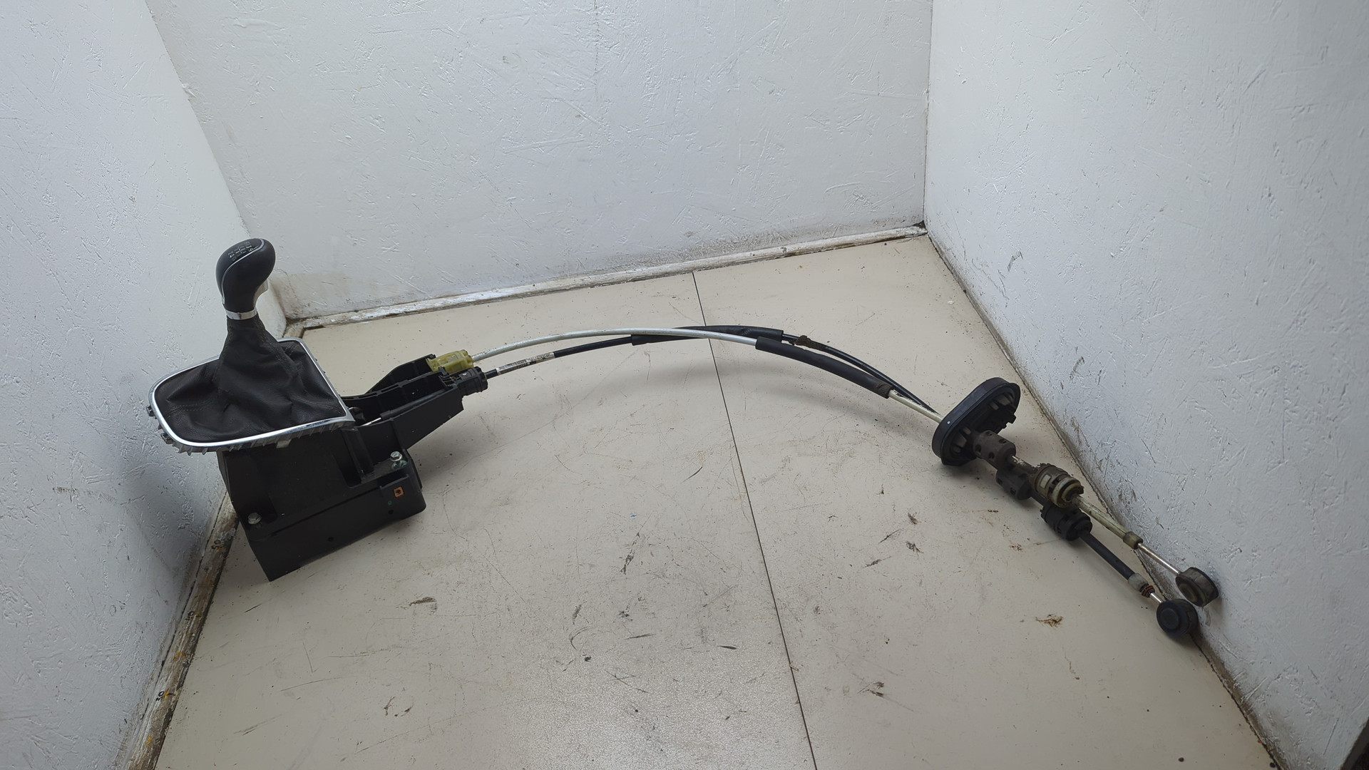 Кулиса МКПП / АКПП