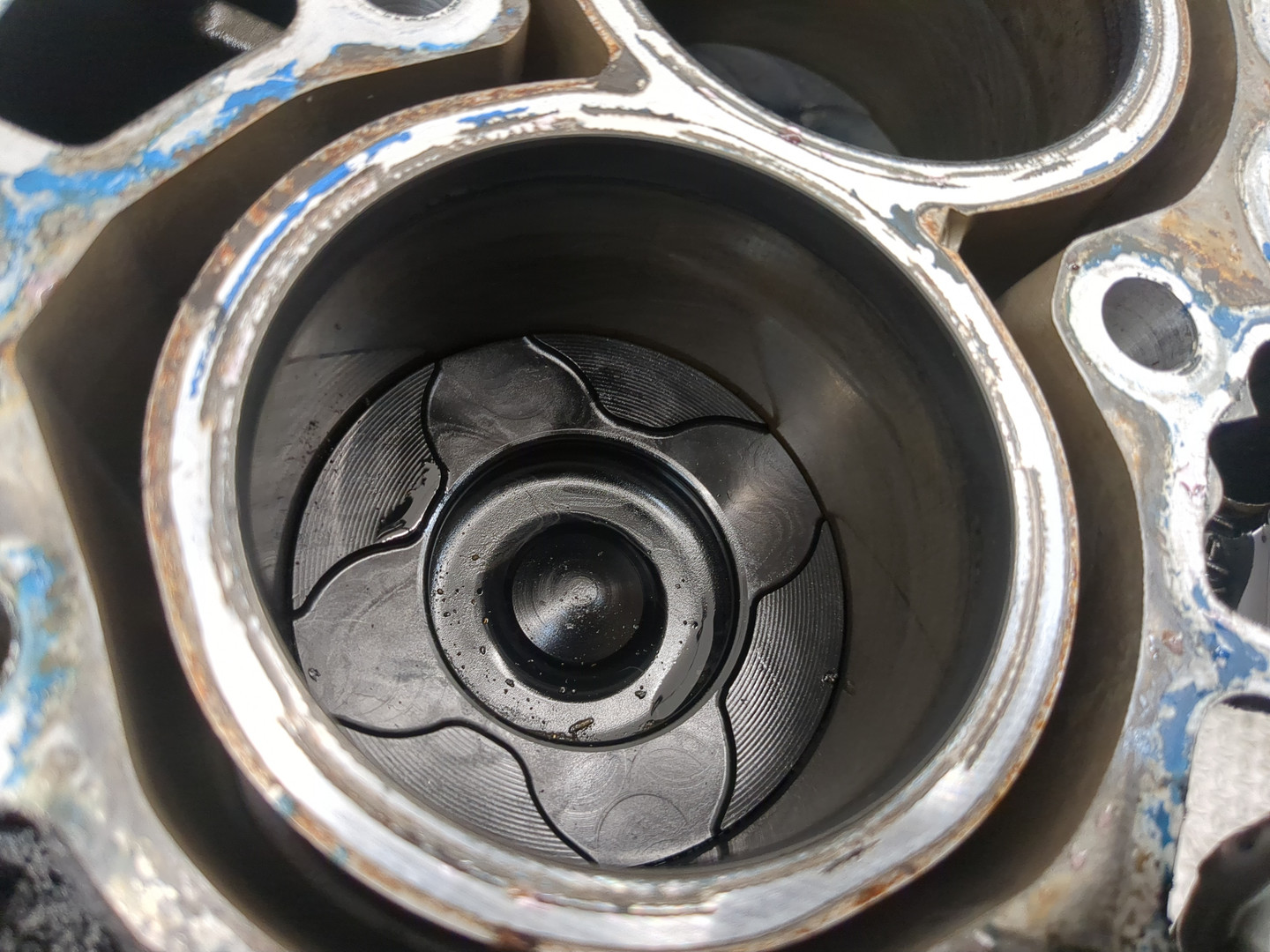 Блок двигателя