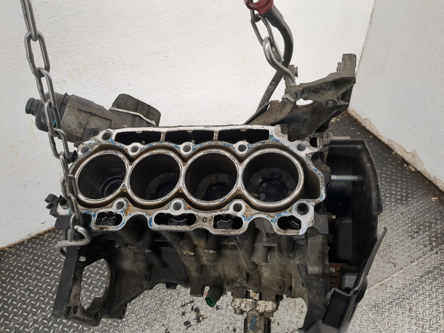 Блок двигателя