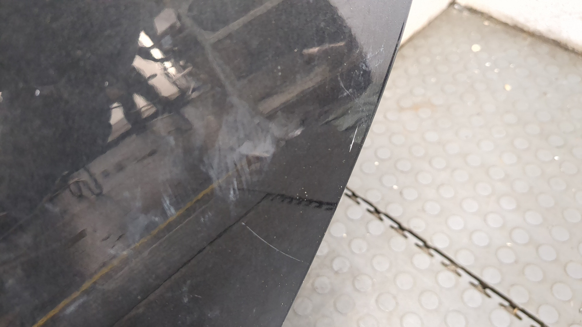 Дверь задняя левая