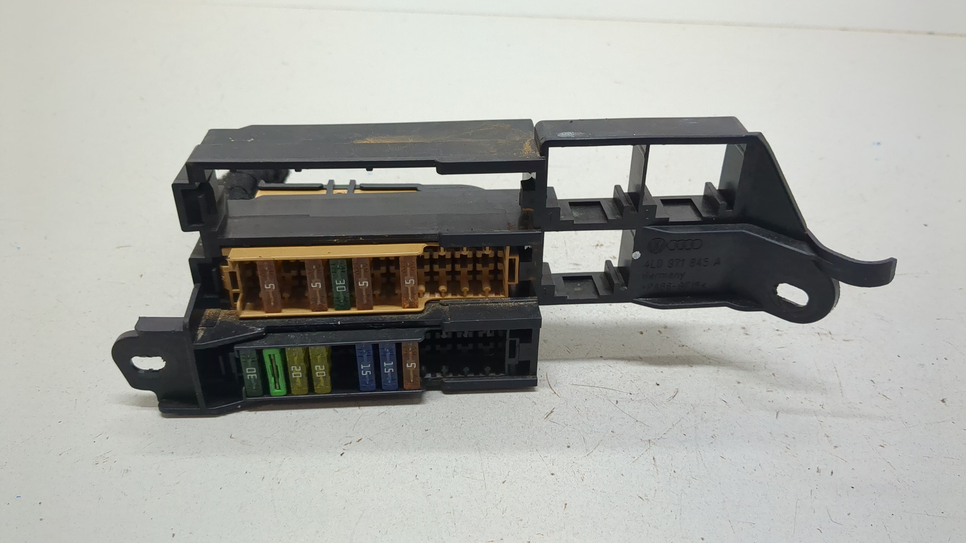 Блок предохранителей