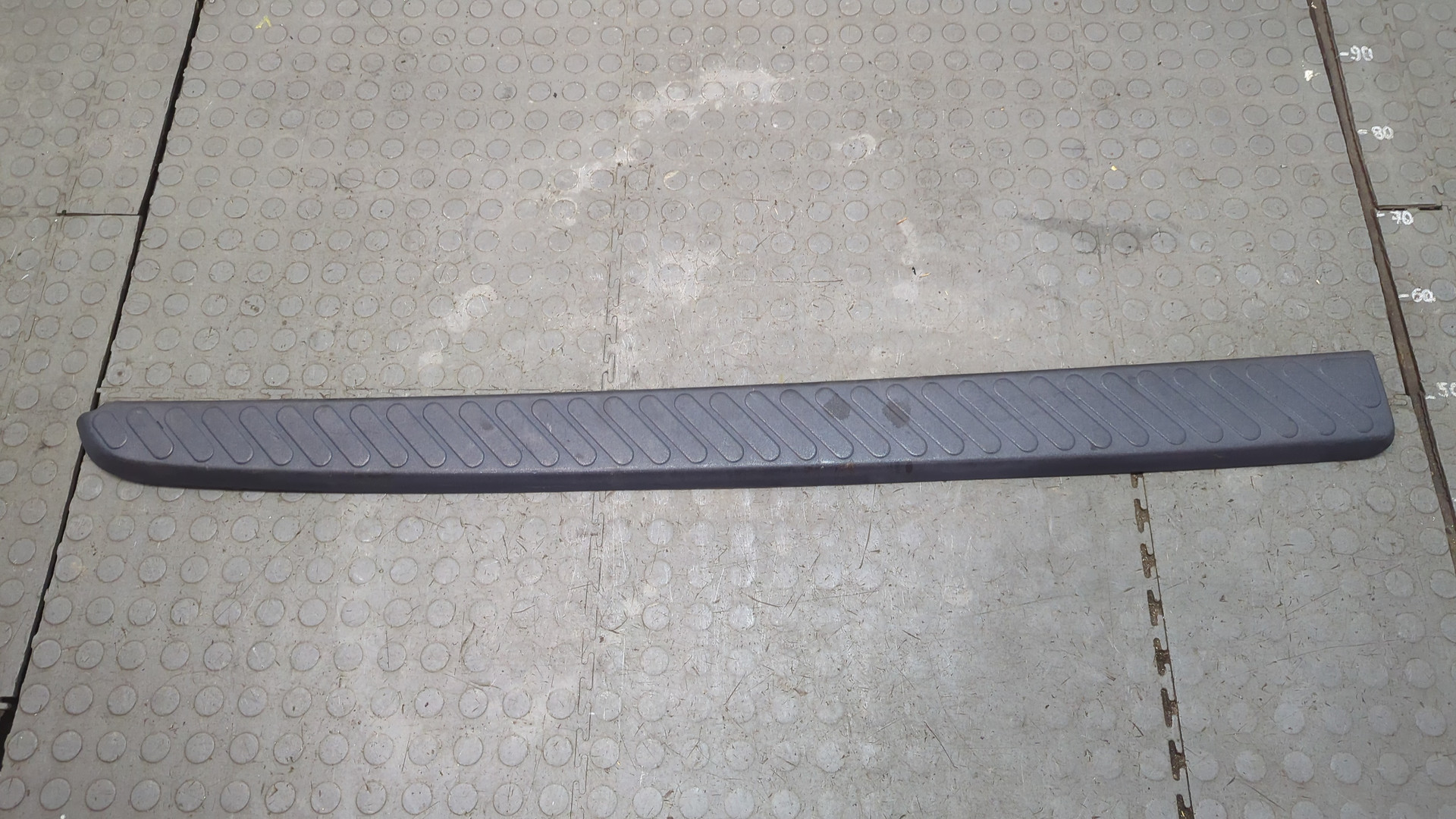 Накладка (кузов наружные)