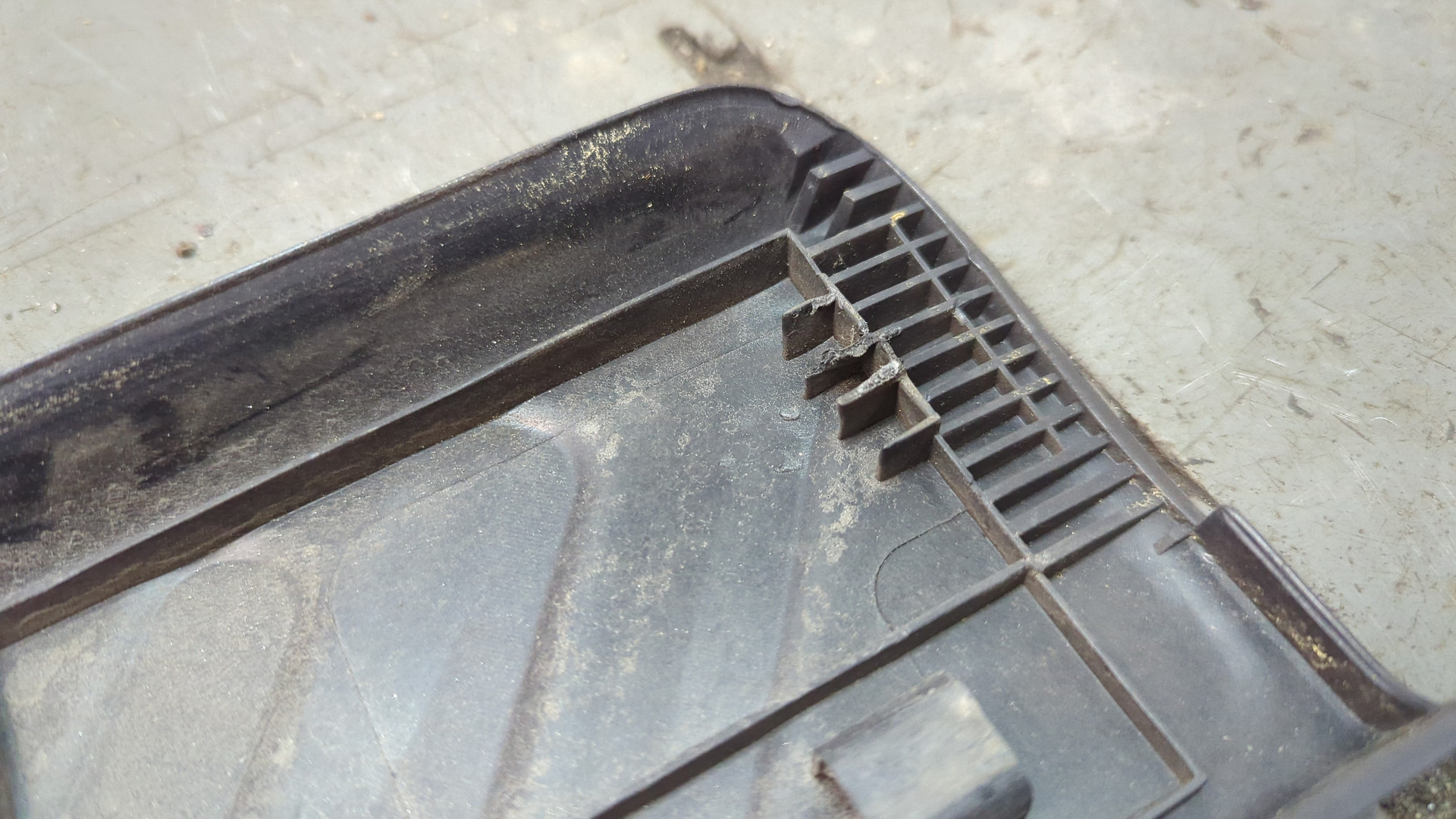 Накладка (кузов наружные)