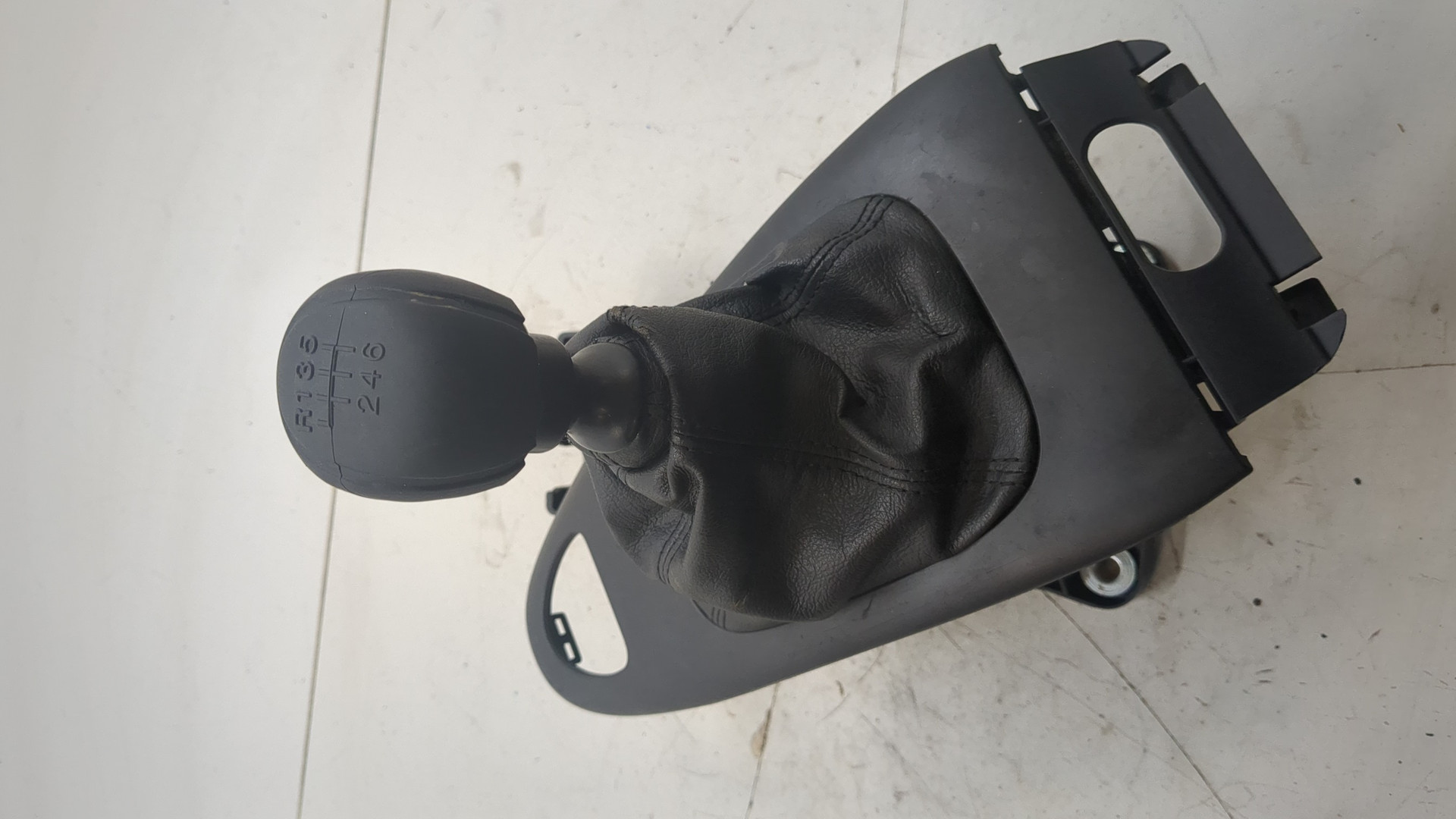 Кулиса МКПП / АКПП