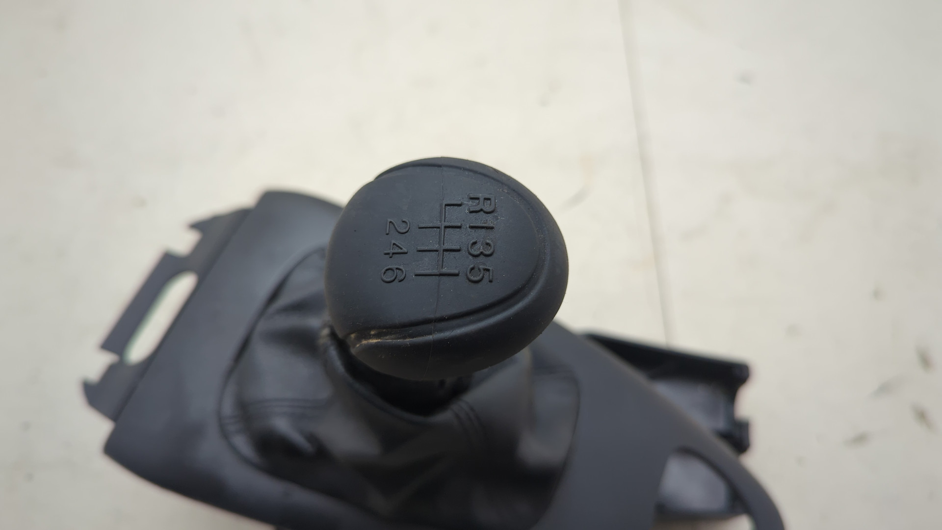 Кулиса МКПП / АКПП