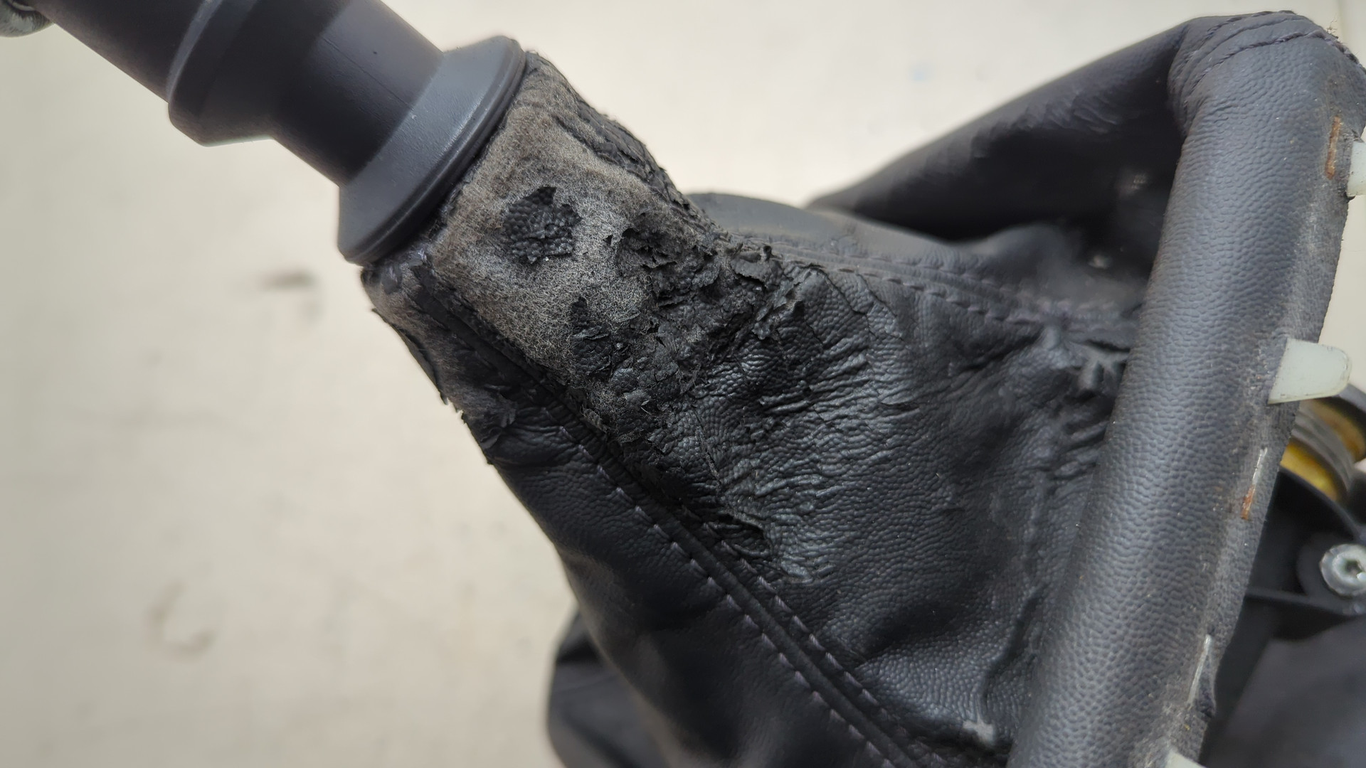 Кулиса МКПП / АКПП