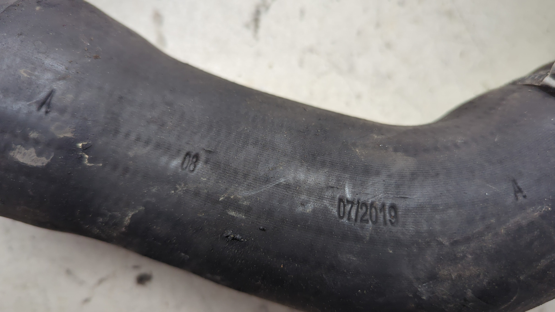 Патрубок интеркулера