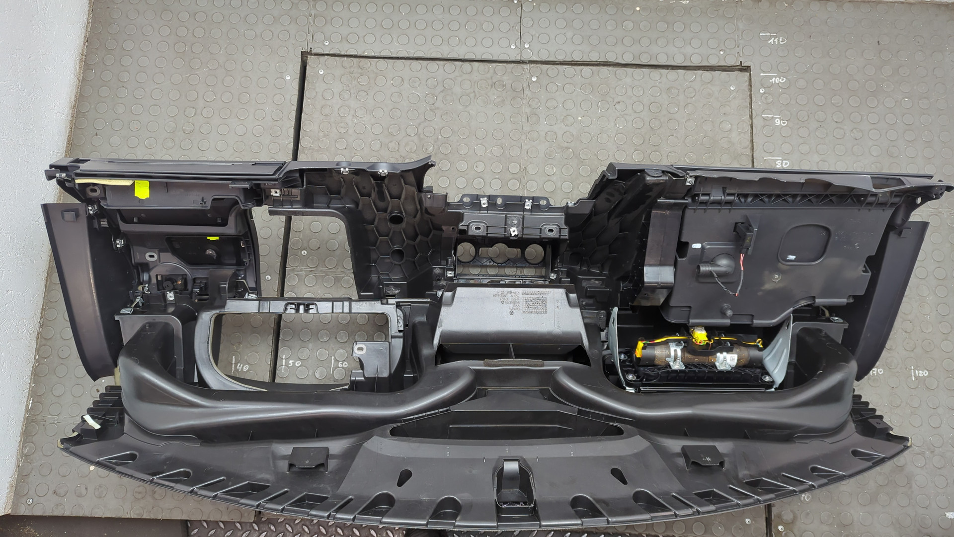 AP-0017006094 AP-0017006094