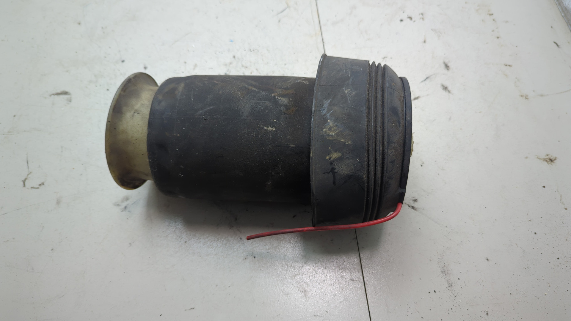 Воздушная подушка (опора пневматическая)