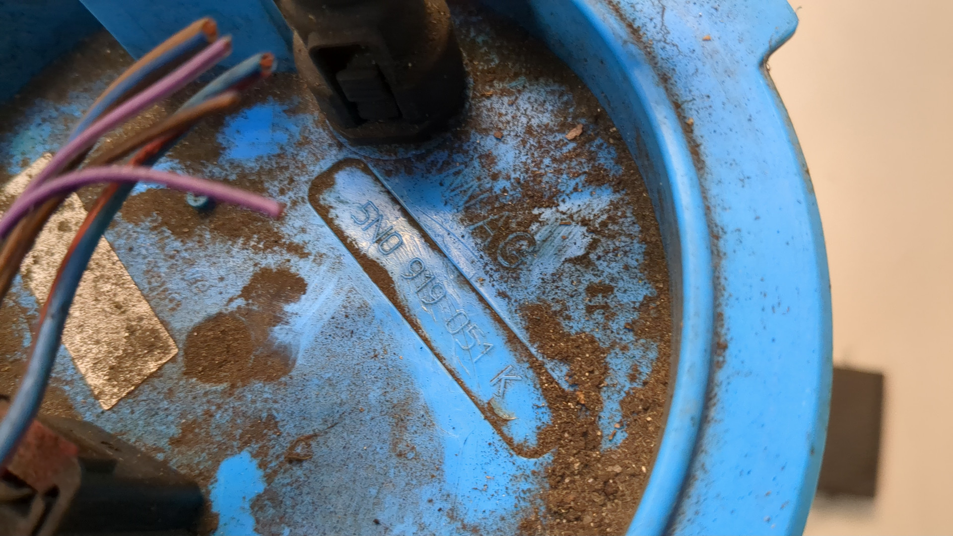 Насос топливный электрический