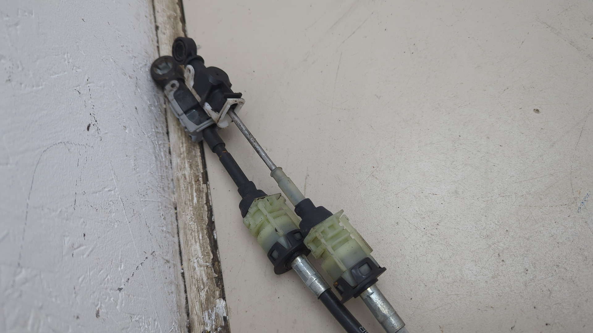 Трос КПП (выбора/переключения передач)