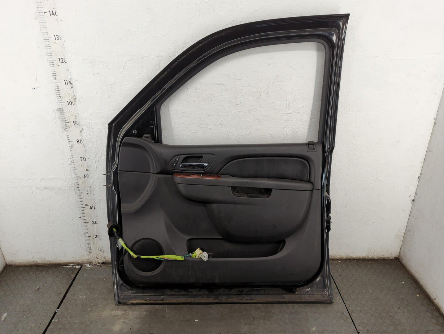 Дверь передняя правая