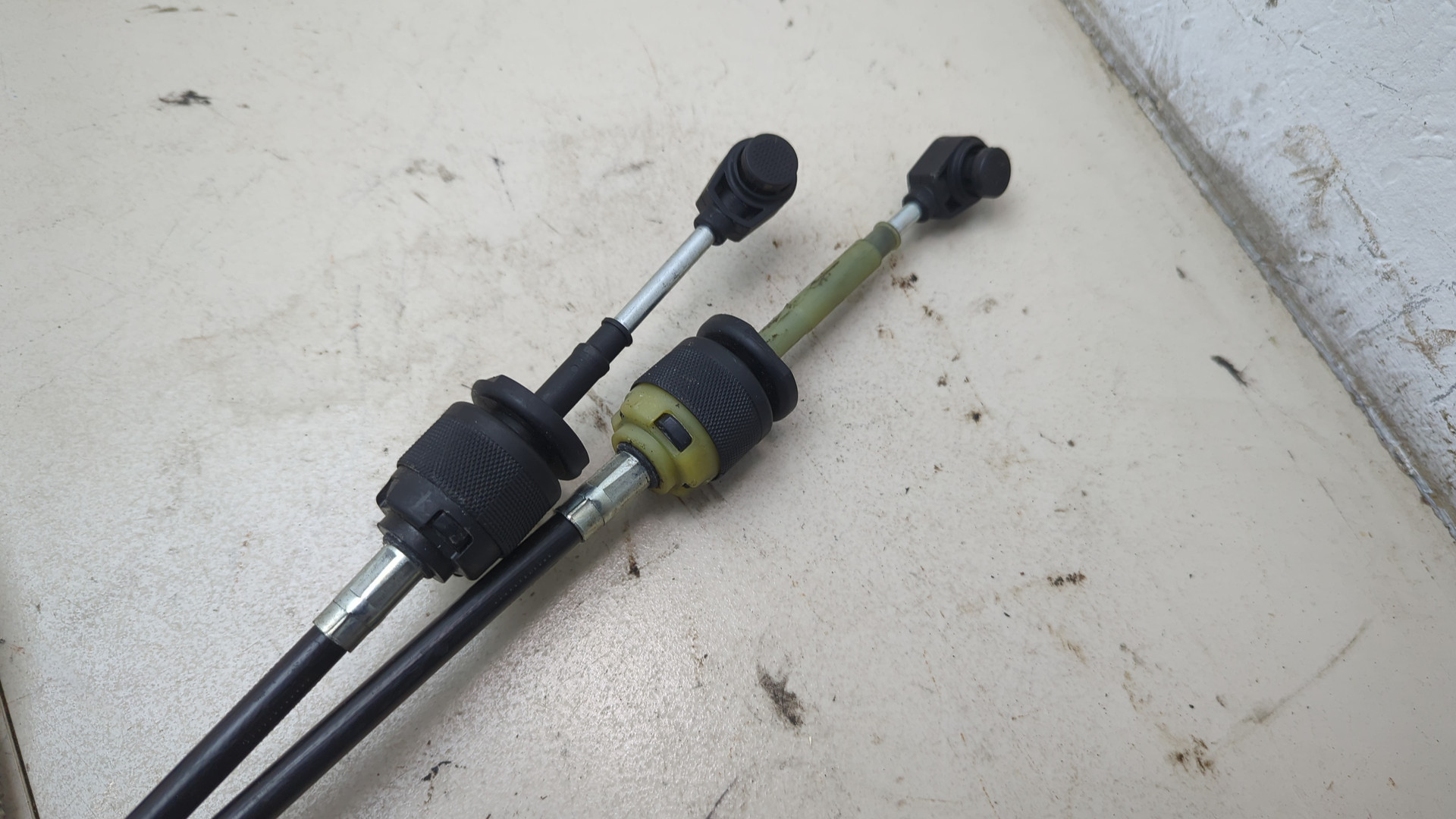 Трос КПП (выбора/переключения передач)