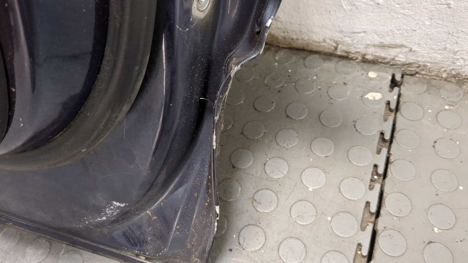 Дверь передняя левая