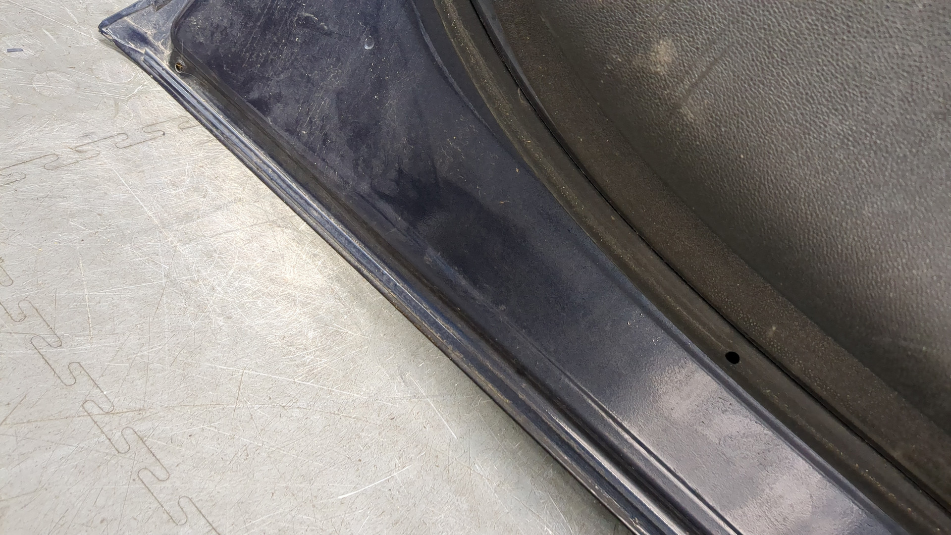 Дверь передняя левая