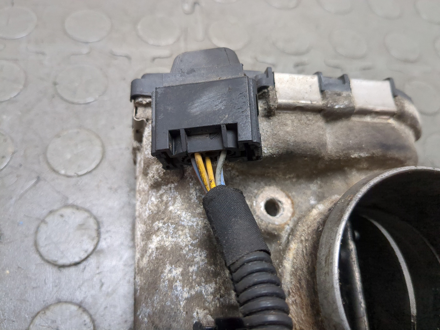 Заслонка дроссельная электрическая