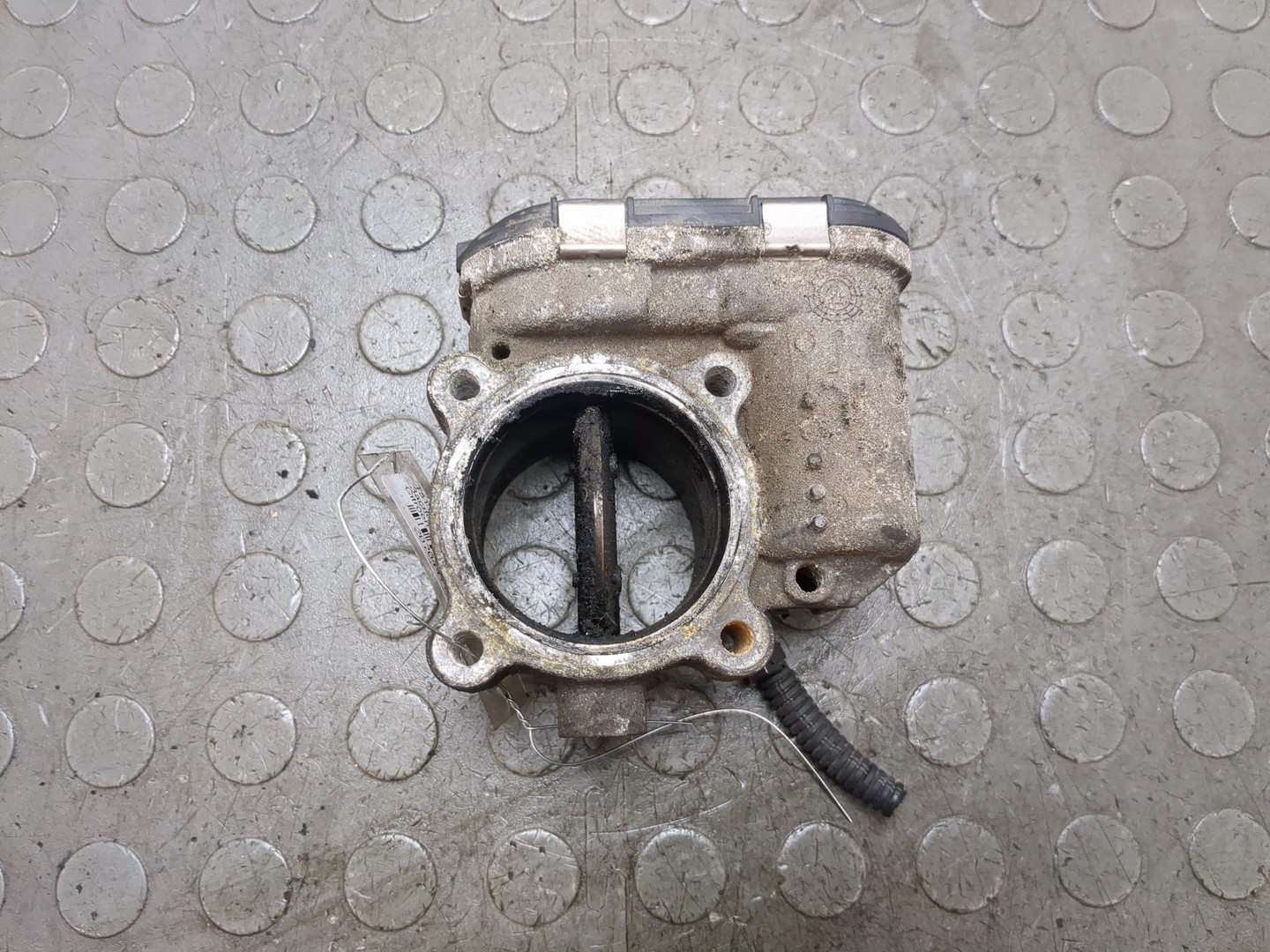 Заслонка дроссельная электрическая