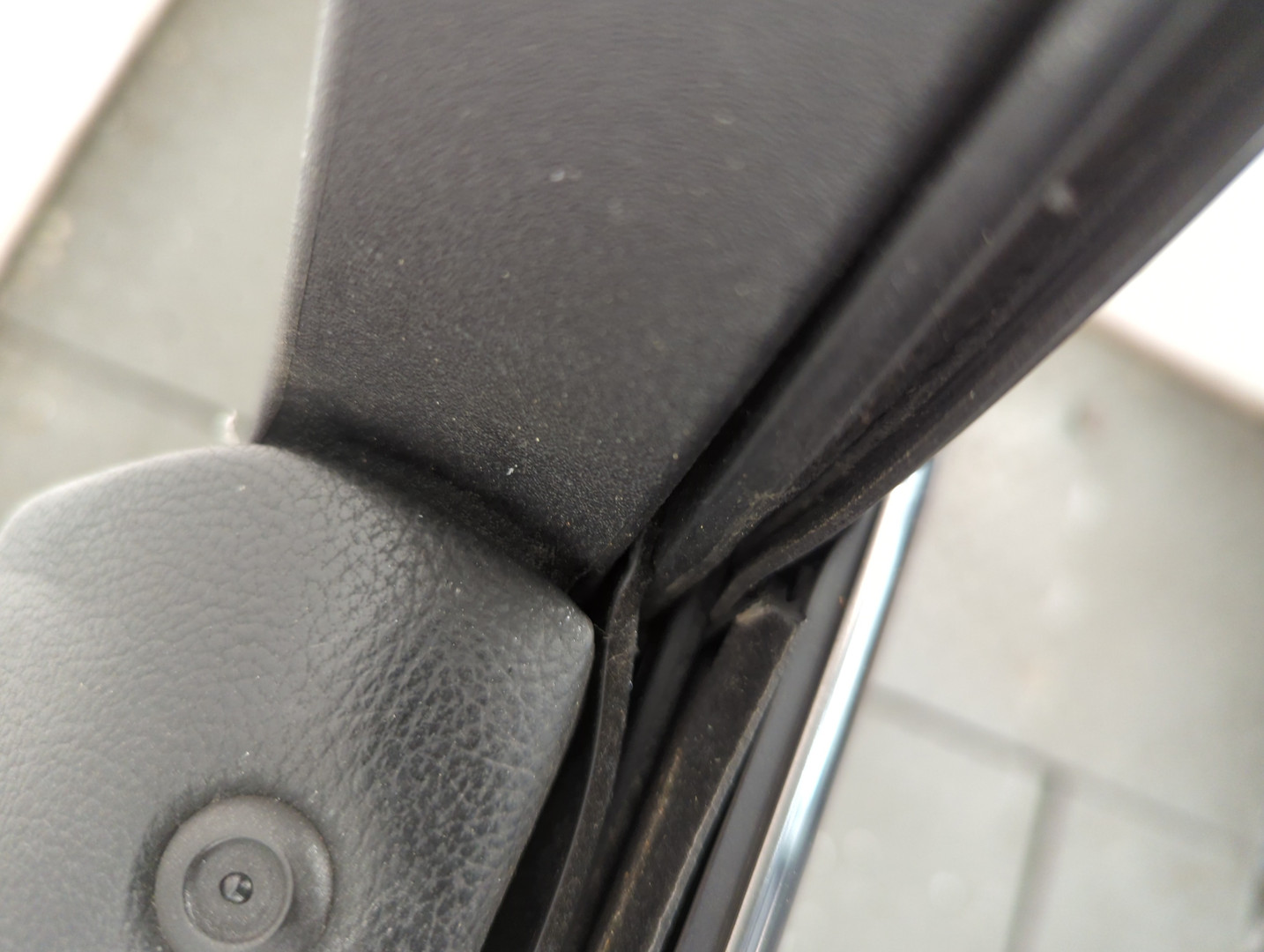 Дверь передняя левая