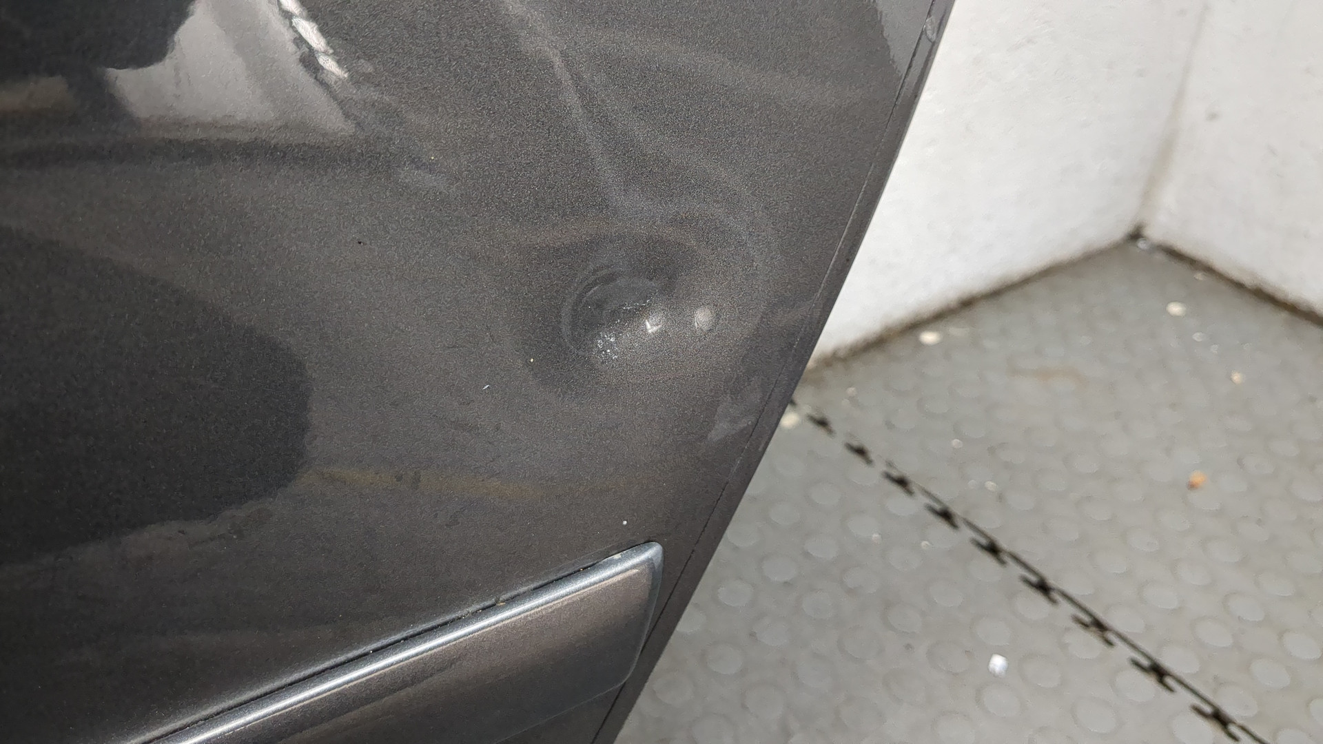 Дверь задняя левая