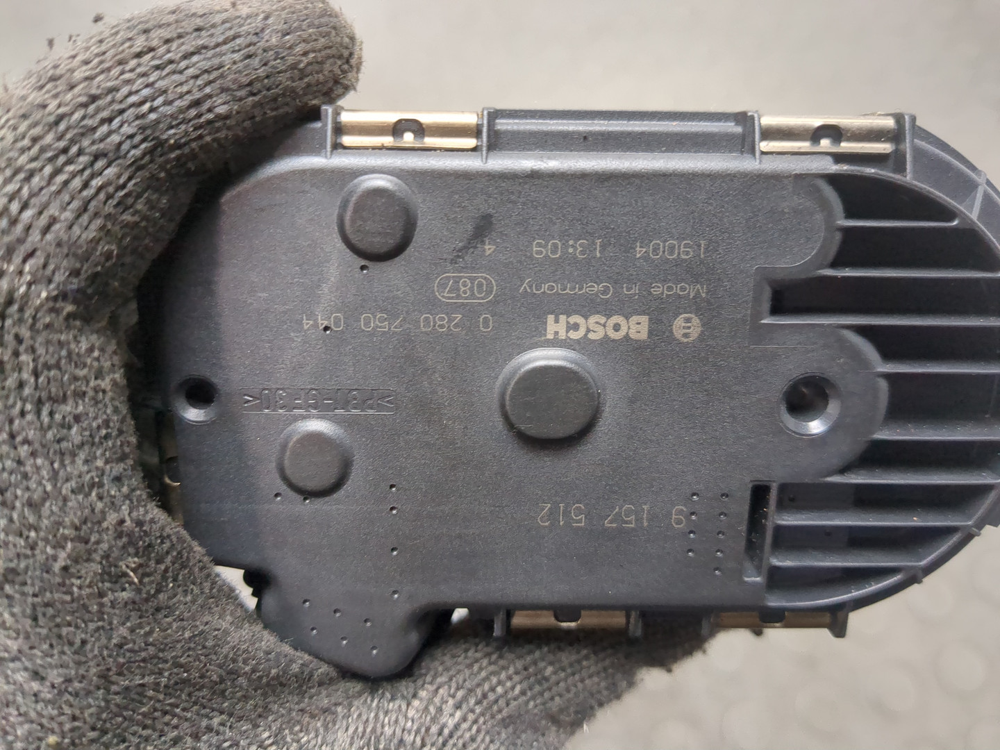 Заслонка дроссельная электрическая