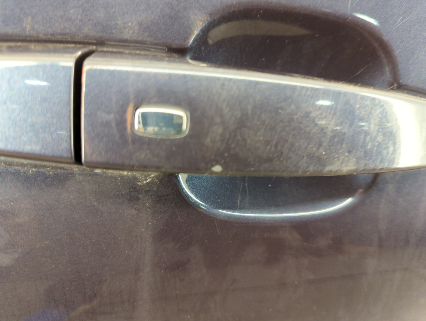 Дверь передняя правая