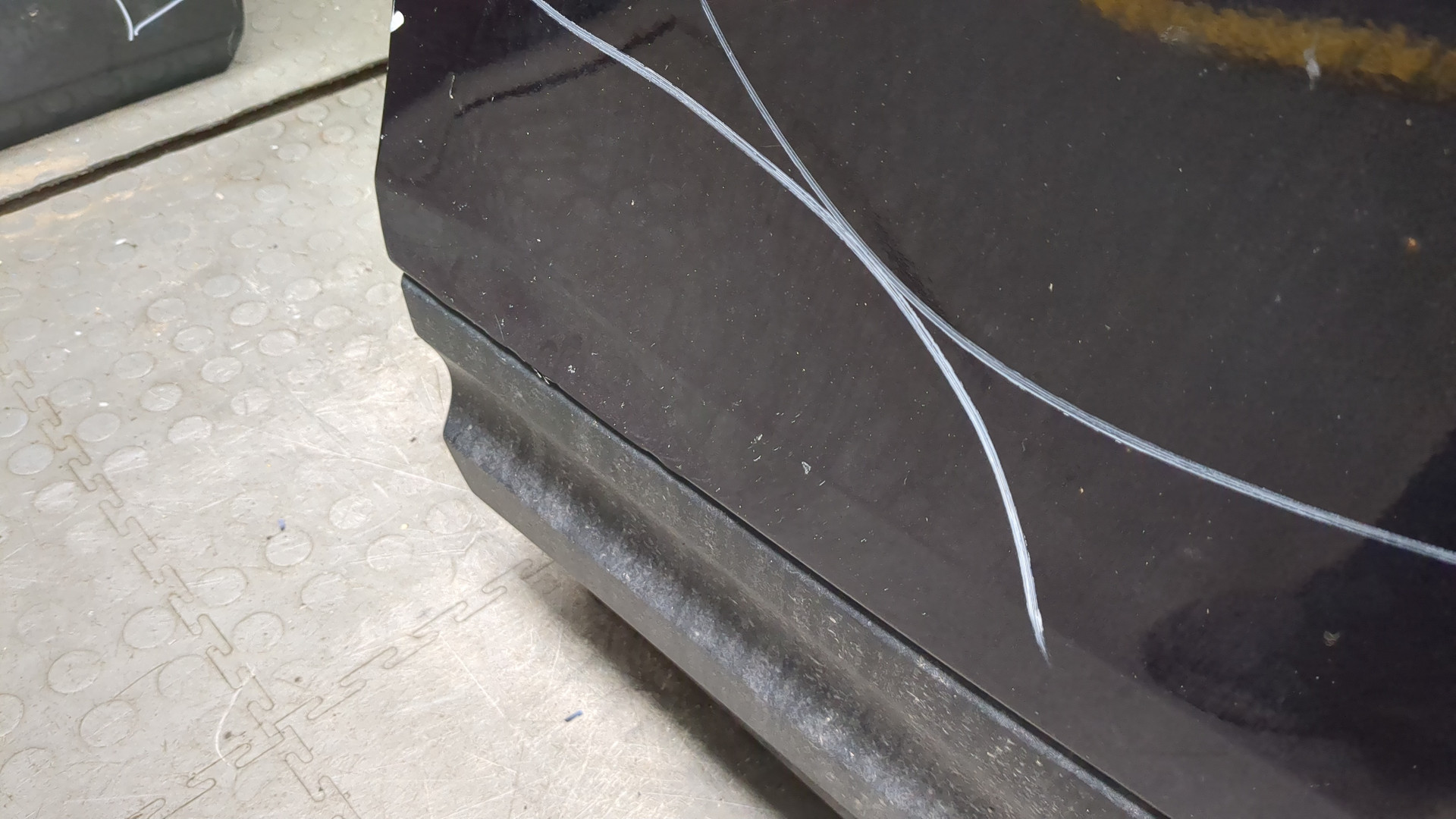 Дверь задняя левая