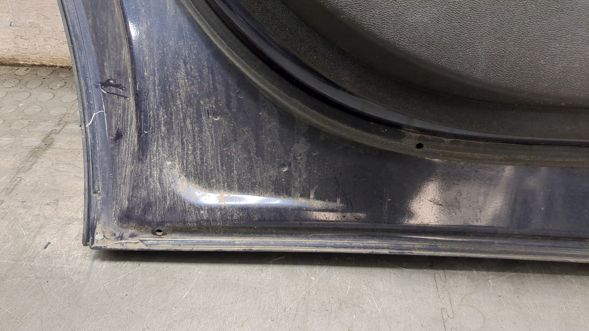 Дверь задняя левая