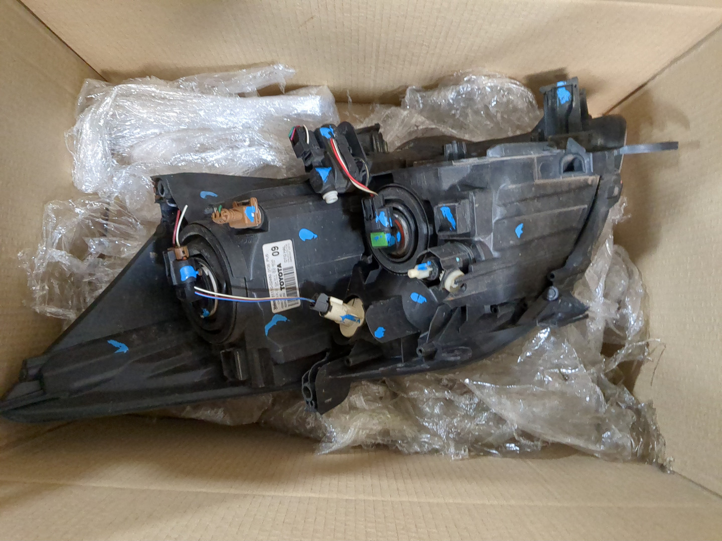 Фара правая