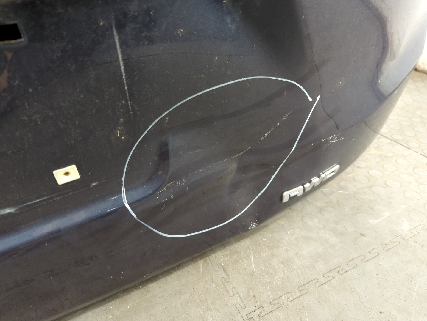 Дверь багажника