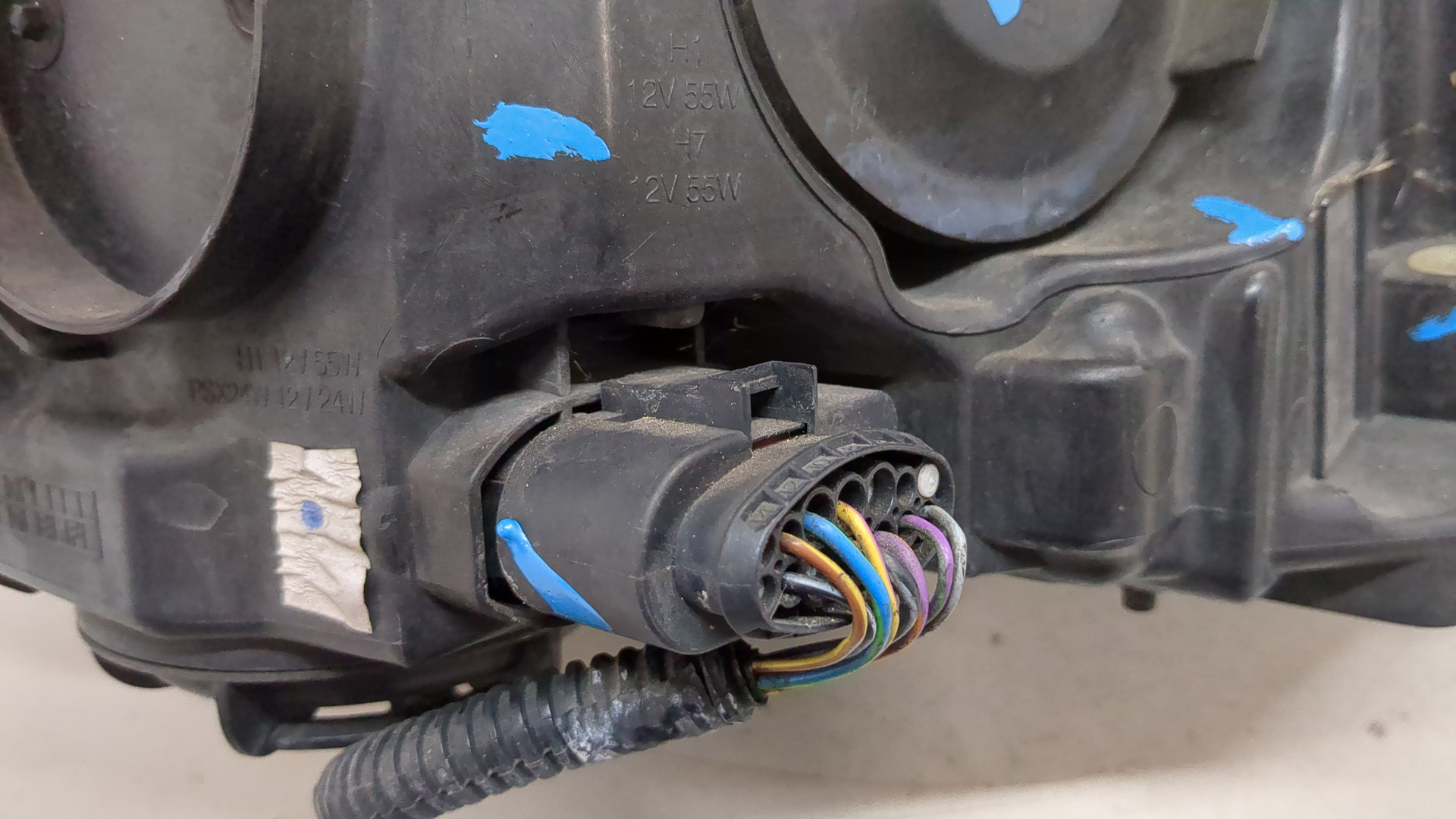 Фара правая