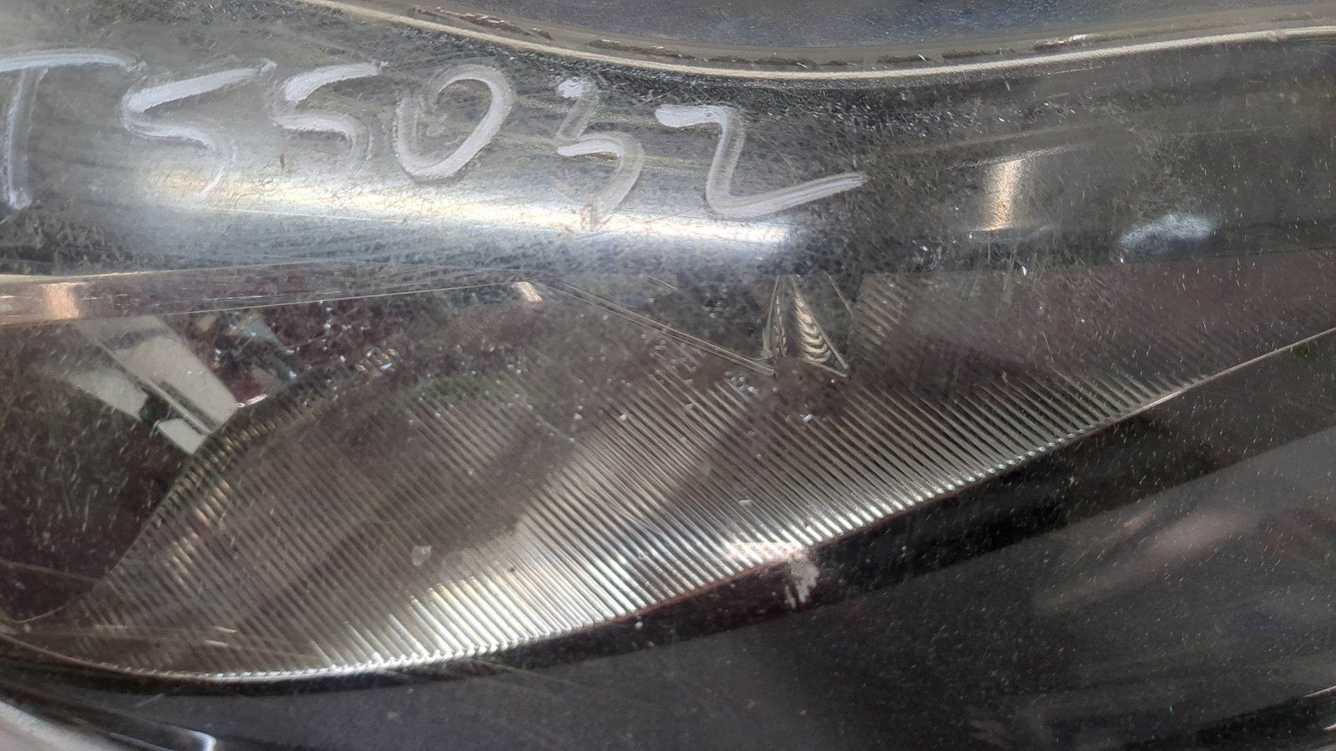 Фара правая