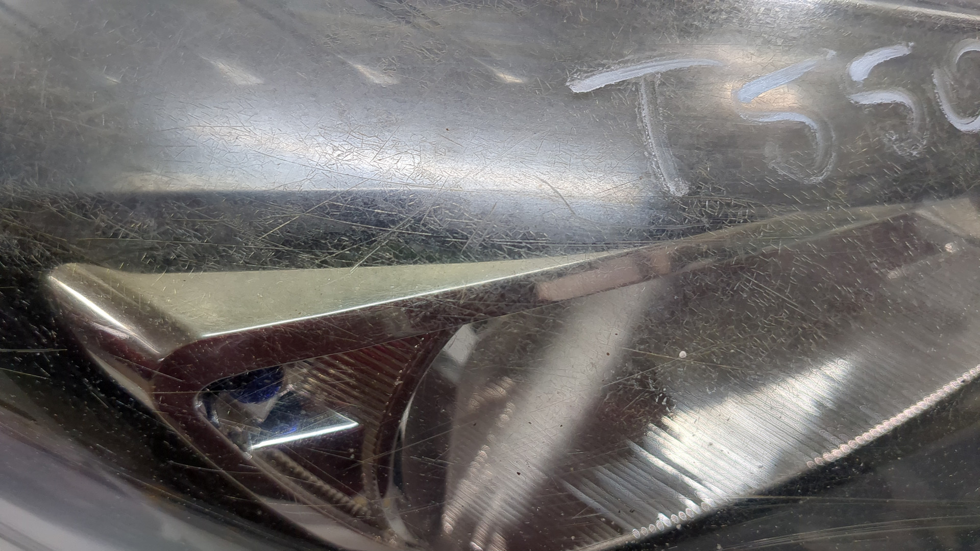 Фара правая