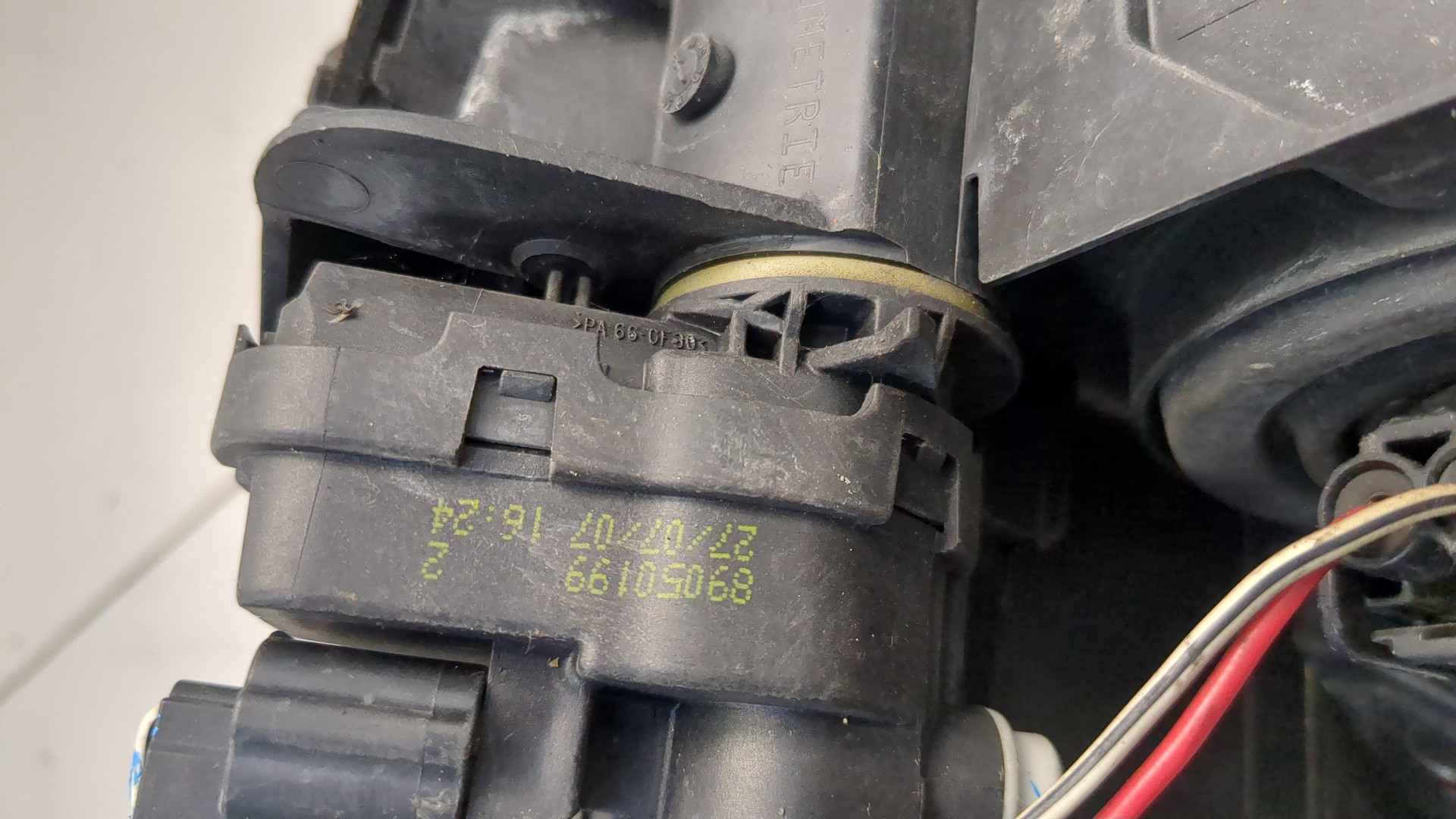 Фара правая